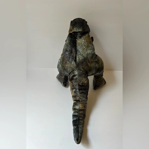 Folkmanis Tyrannosaurus Rex Dinosaur Puppet - Picture 4 of 13